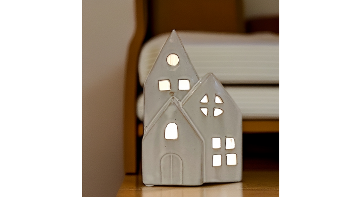 European Style Ceramic House Candle Lattern